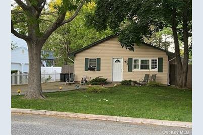 94 Grand Avenue - Photo 1