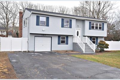 197 Hawthorne Street - Photo 1