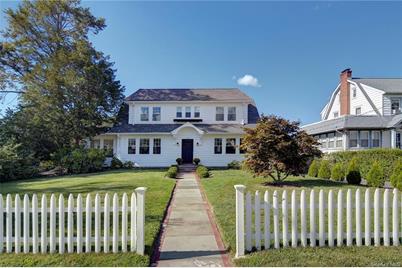 445 Westchester Ave Port Chester Ny 10573 Mls H6065697 Coldwell Banker