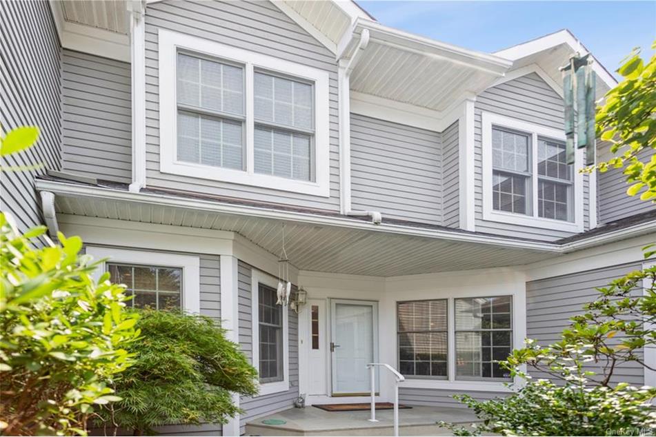 63 Club Pointe Dr, White Plains, NY 10605 MLS H6143106 Coldwell Banker