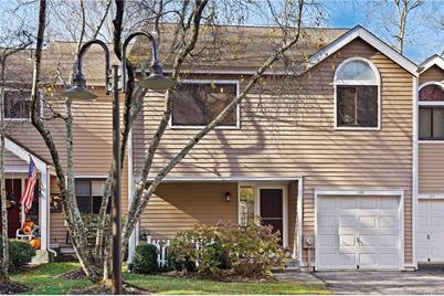 122 Stone Bridge Square, Chappaqua, NY 10514 - Photo 1