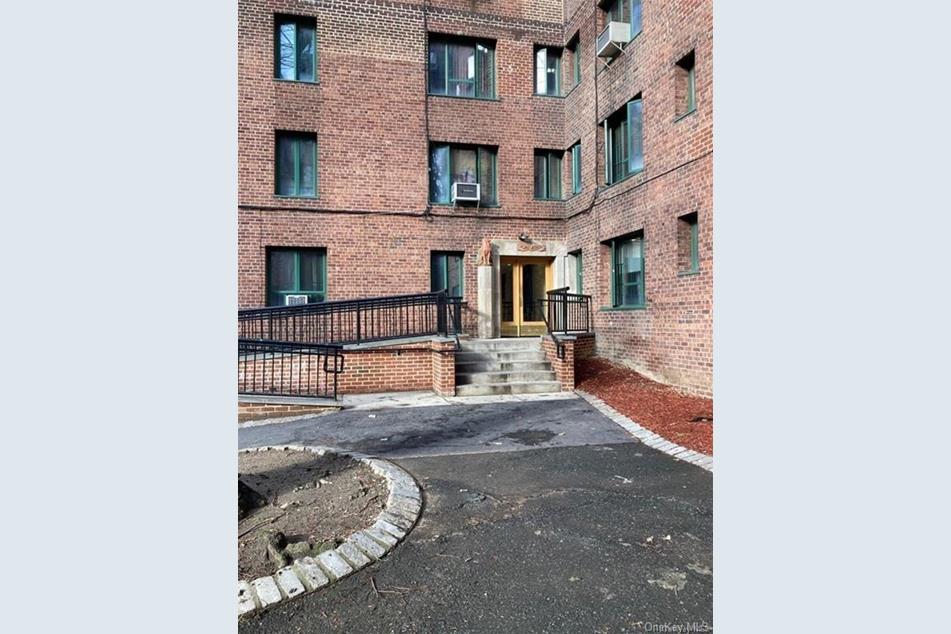1722 Purdy St 4B, Bronx, NY 10462 MLS H6236843 Coldwell Banker