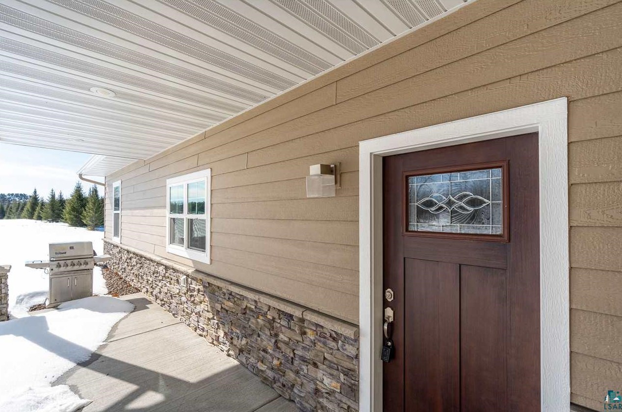 1418 Jay West Rd, Carlton, MN 55718-8229