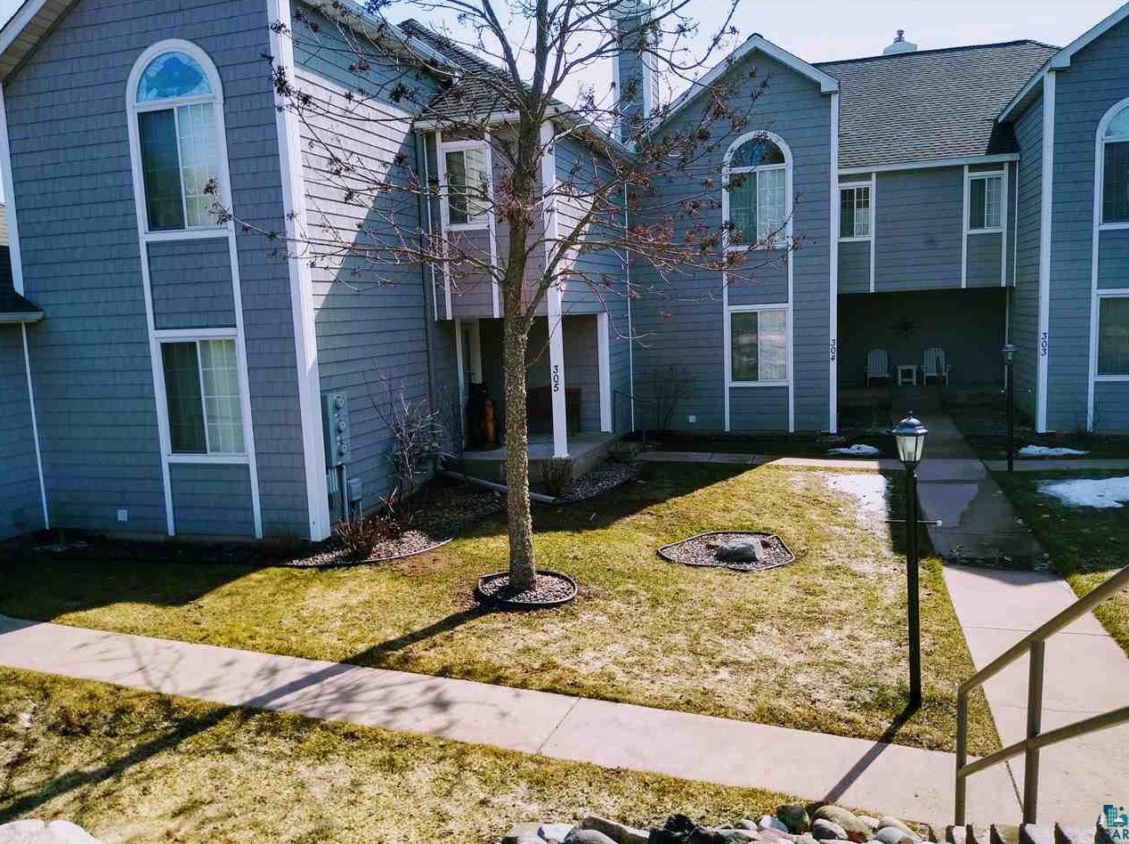 34545 Pump House Rd, Red Cliff, WI