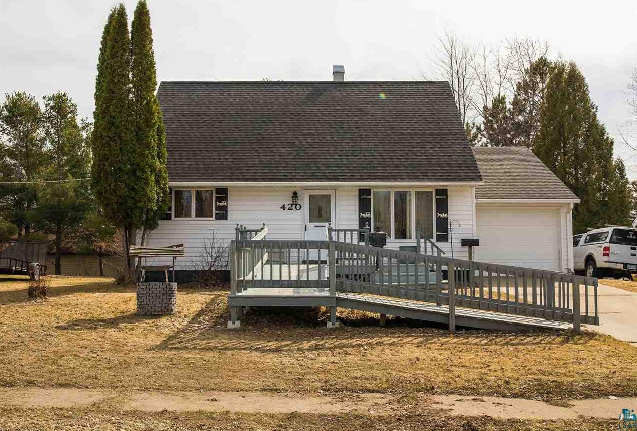 420 Andover Rd, Biwabik, MN 55705