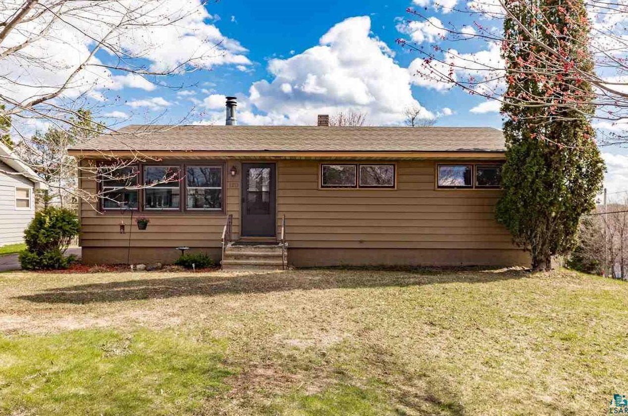120 Anchor St, Duluth, MN 55810