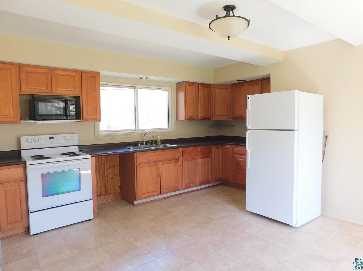 4543 S County Rd E, Wentworth, WI 54874