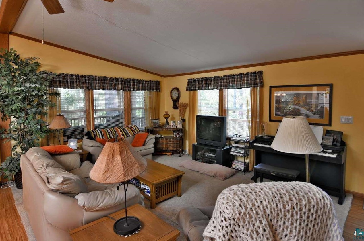 13541 Gilmore Dr, Wascott, WI 54859