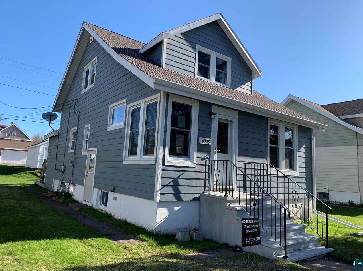 9235 Meadow St, Duluth, MN 55810