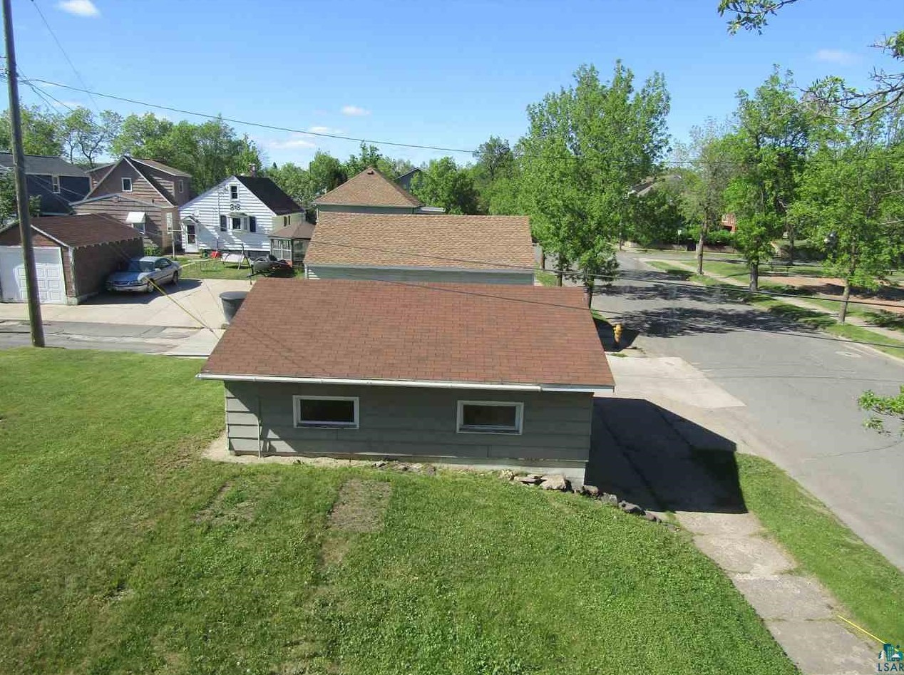 801 N 13th Ave, Breitung, MN 55790
