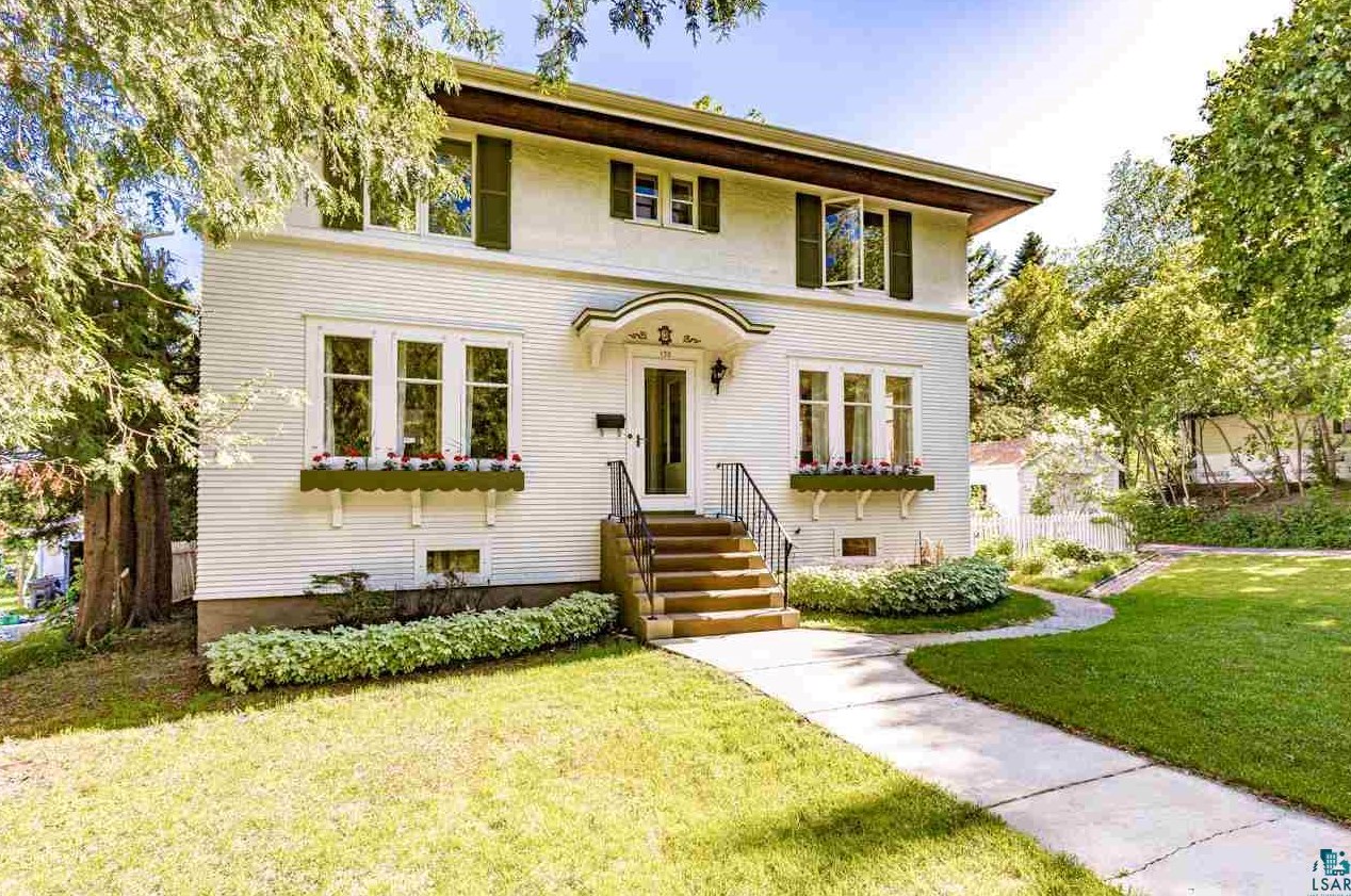 130 Laurie St, Duluth, MN 55803
