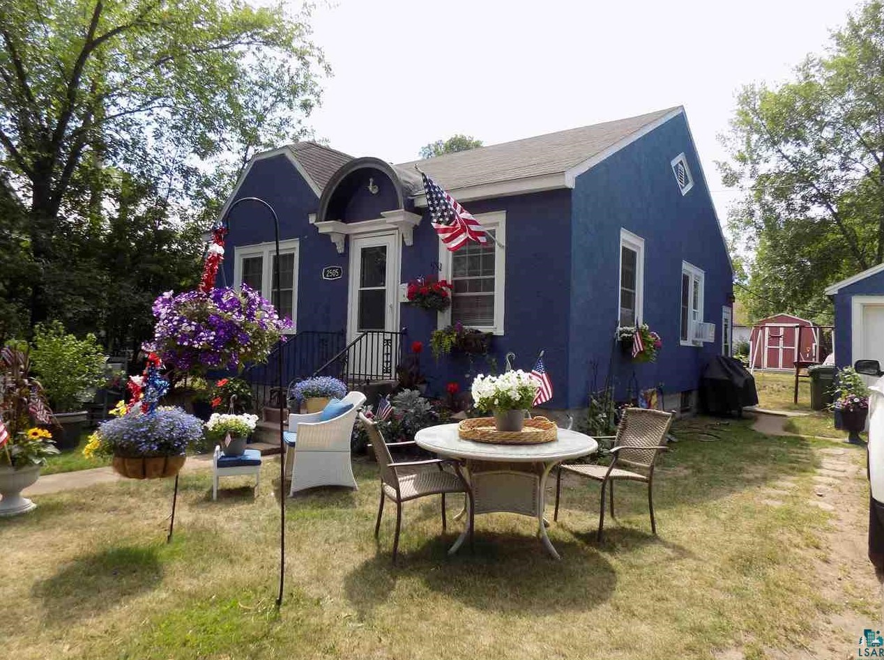 2505 5th Ave E, Hibbing, MN 55746