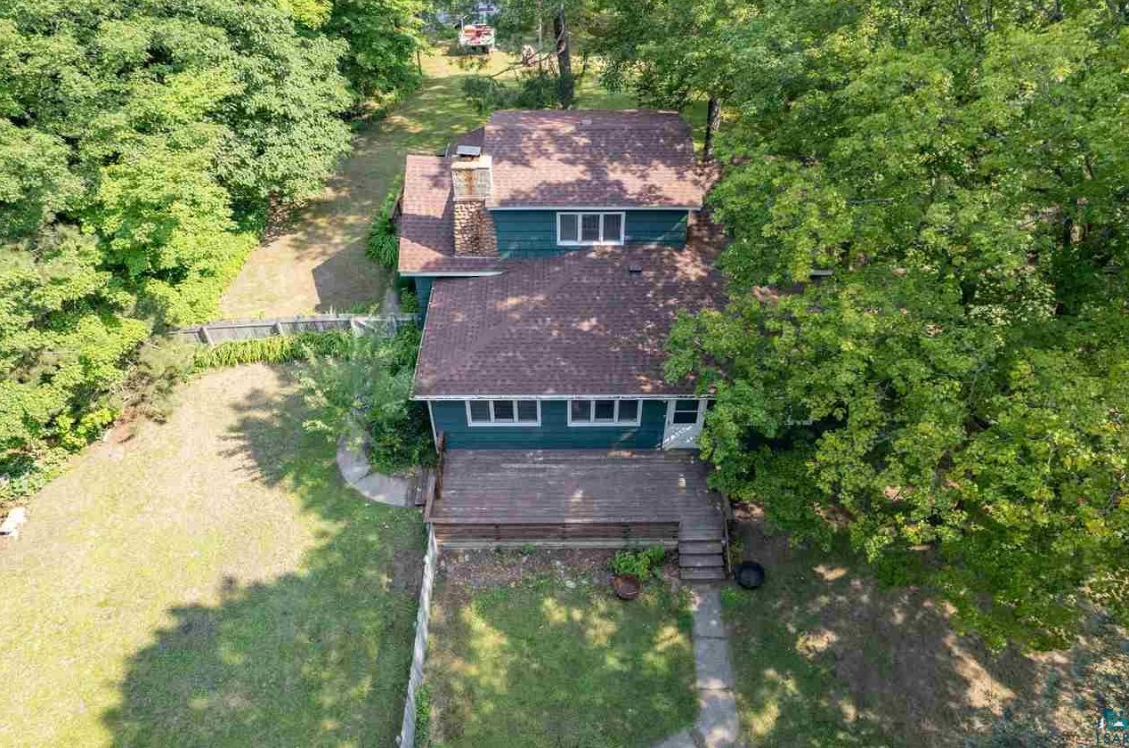 3197 Maple Dr, Scanlon, MN 55720