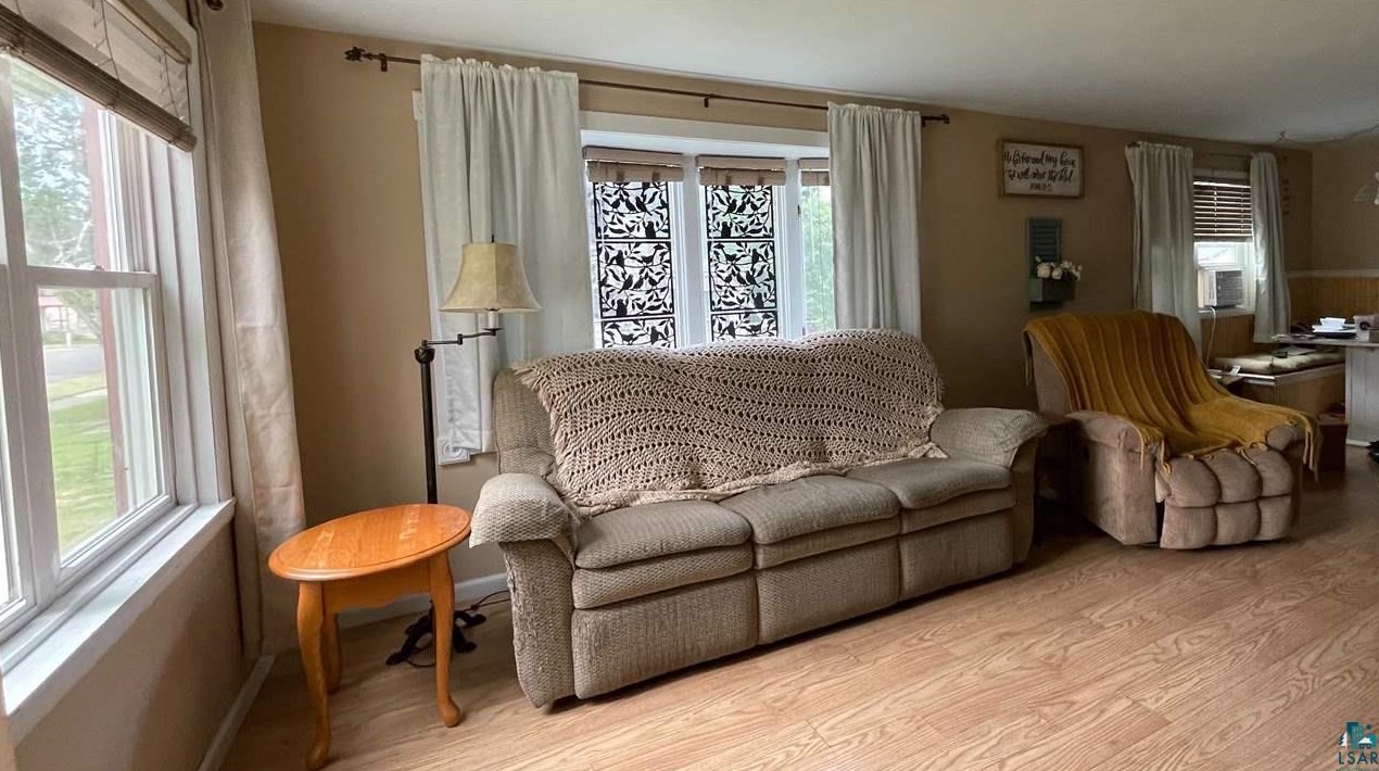 512 Willis Ave, Lac Du Flambeau Reservation, WI 54806-1822