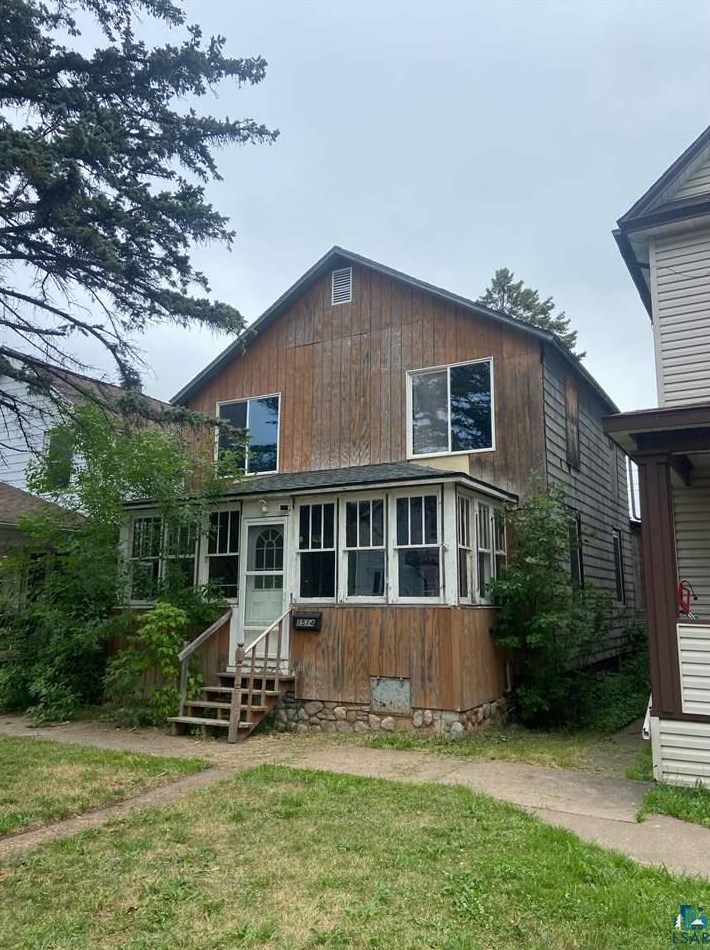 1514 101st Ave W, Duluth, MN 55808
