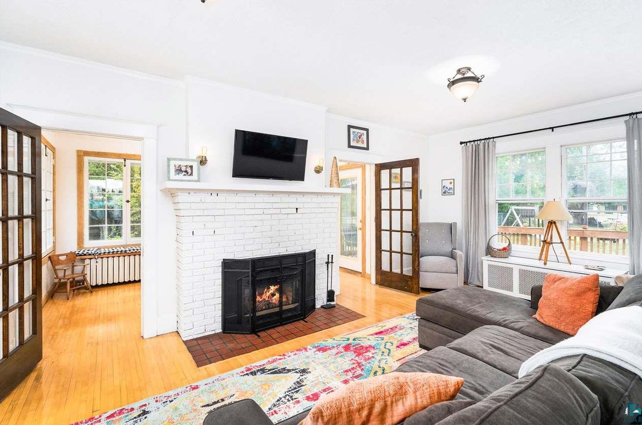 511 Chestnut Ave, Carlton, MN 55718
