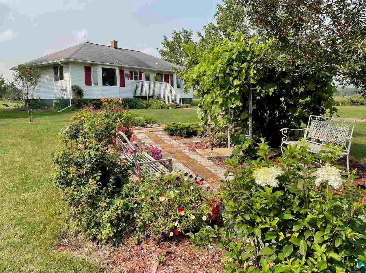 45794 Redinger Rd, Lac Du Flambeau Reservation, WI 54806-4187
