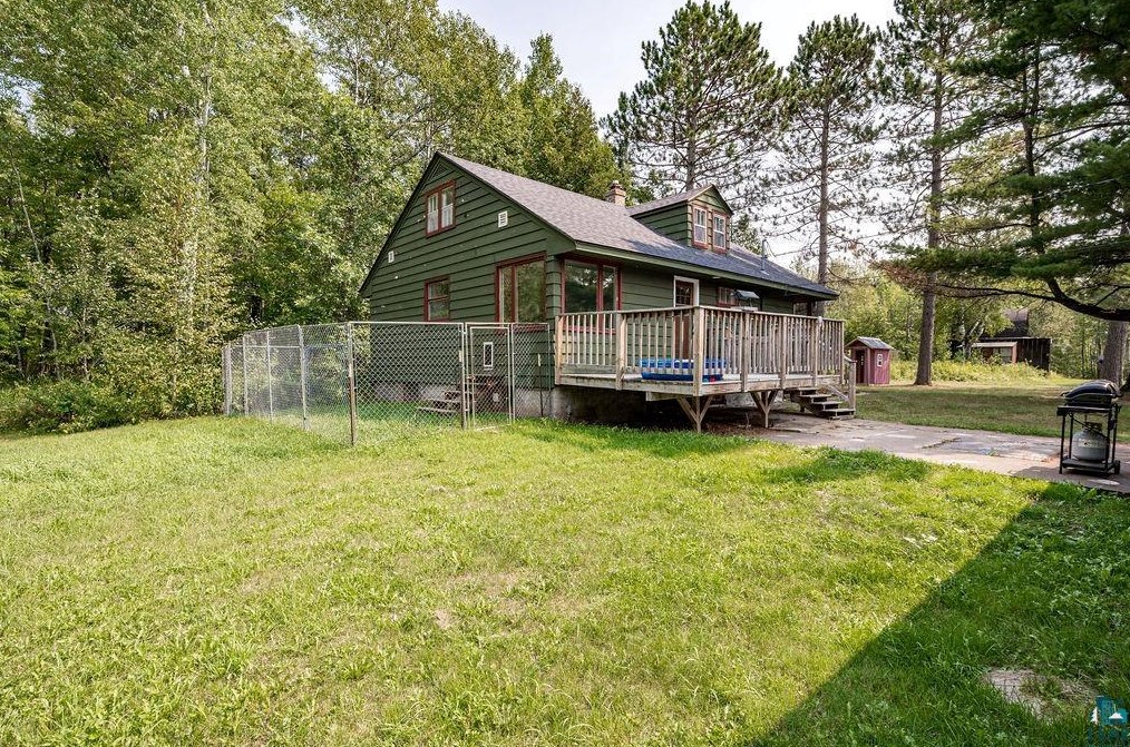 1425 Walnut St, Duluth, MN 55811
