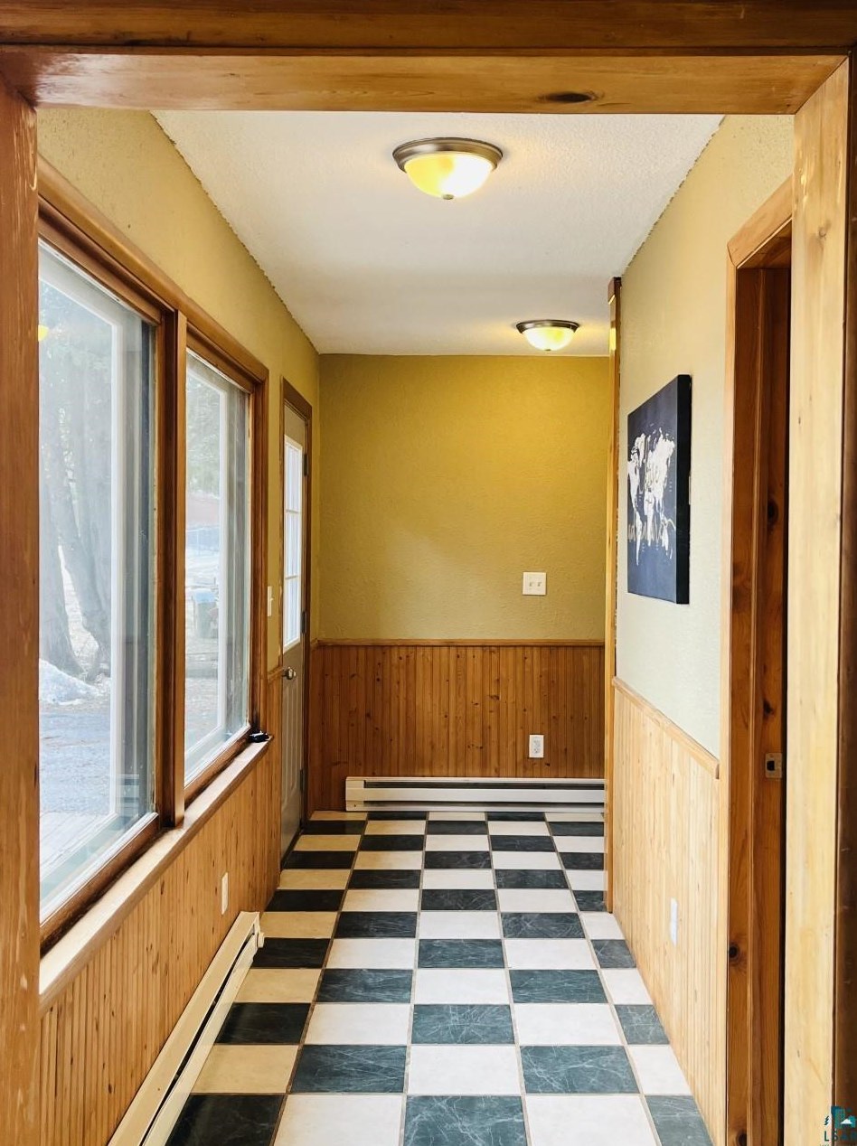 1210 8th Ave, Two Harbors, MN 55616-1160
