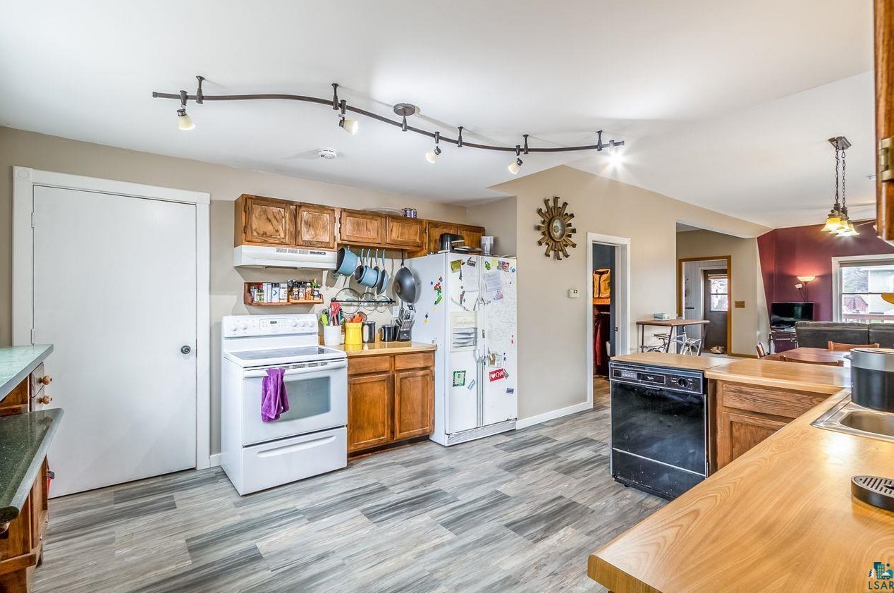 315 3rd Ave, Lac Du Flambeau Reservation, WI 54806-1619