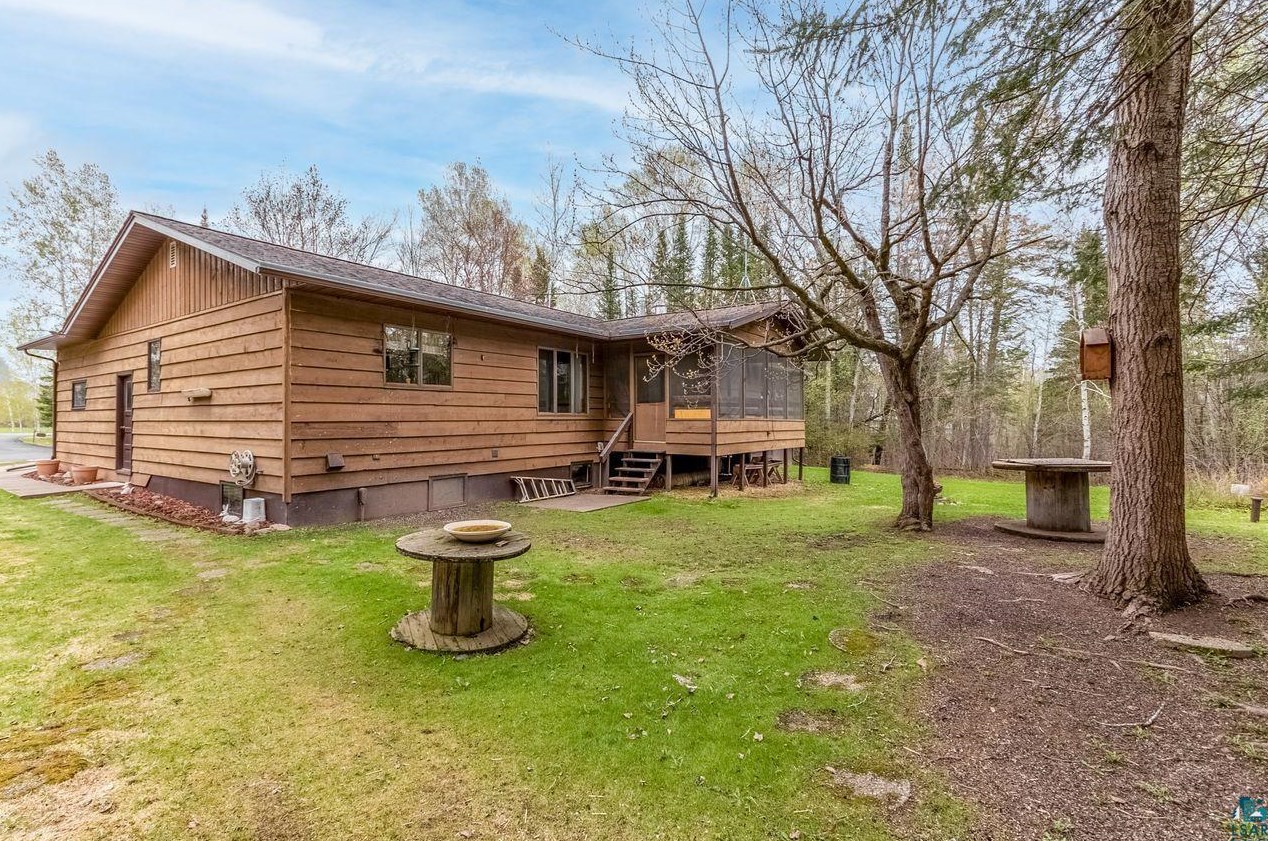 29505 State Hwy 137, Poskin, WI 54805