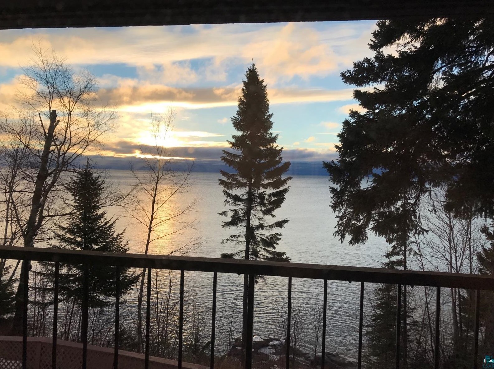 6626 Highway 61, Tofte, MN 55615-8606