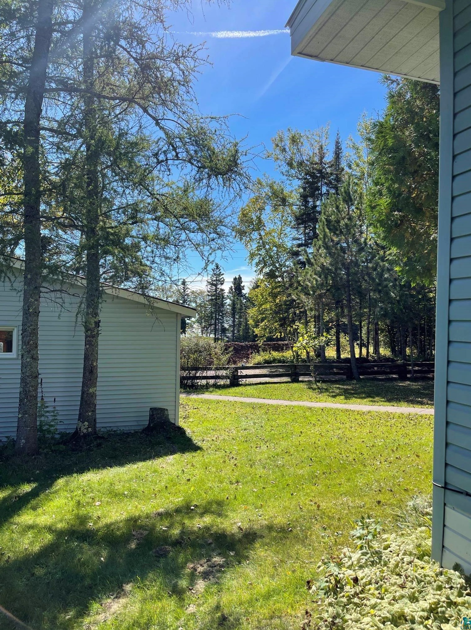 1838 Loop Rd, Two Harbors, MN 55616-1177