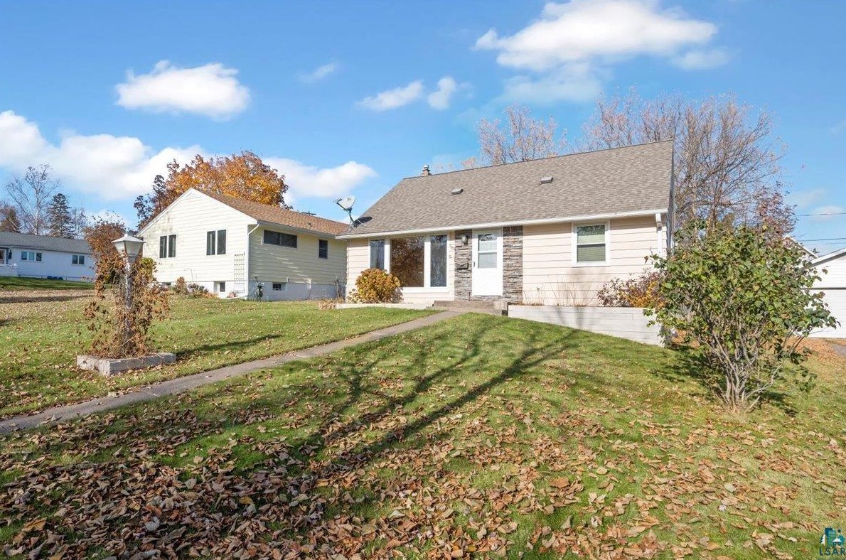 5007 Colorado St, Duluth, MN 55804