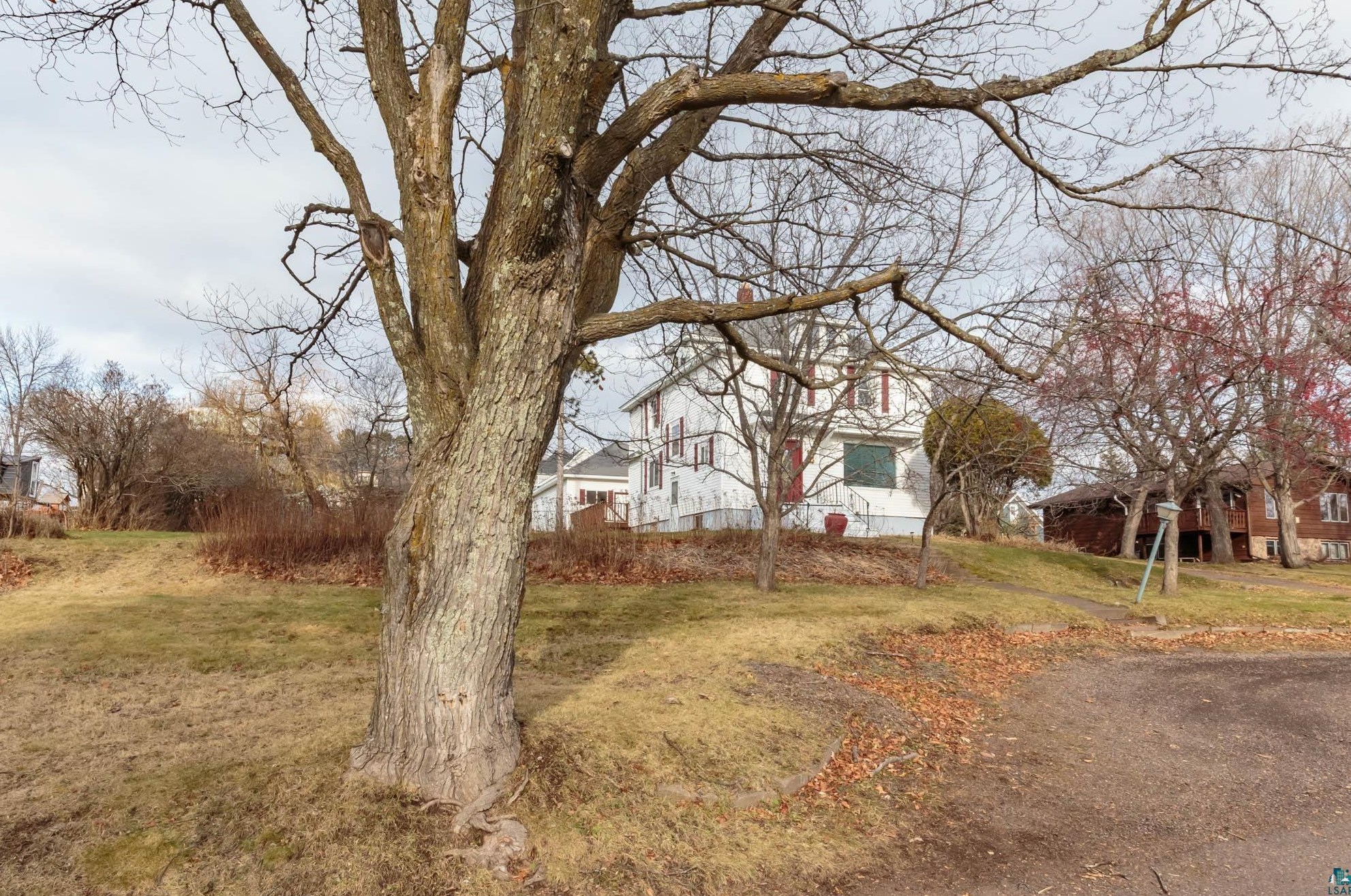 337 Mygatt Ave, Duluth, MN 55803