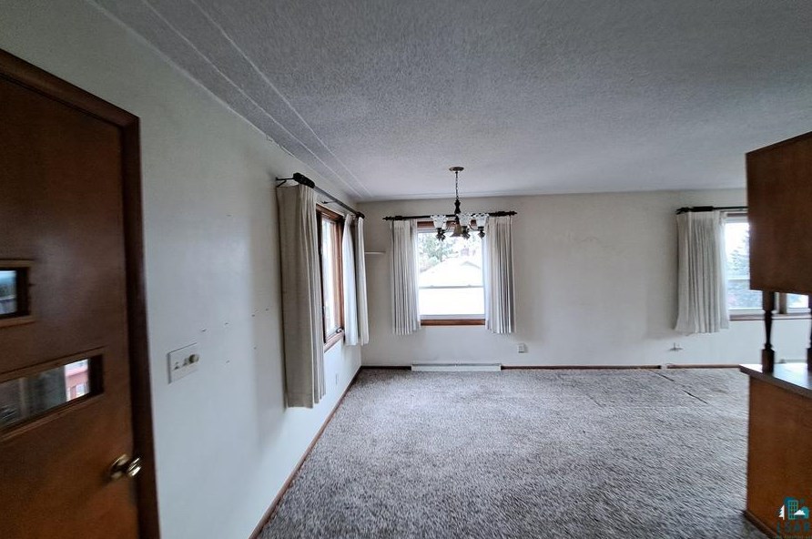 2015 Gearhart St, Duluth, MN 55811
