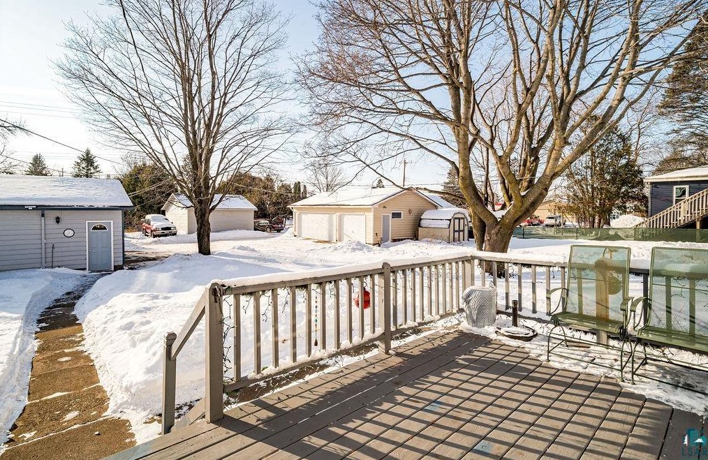 524 8th Ave, Two Harbors, MN 55616-1308