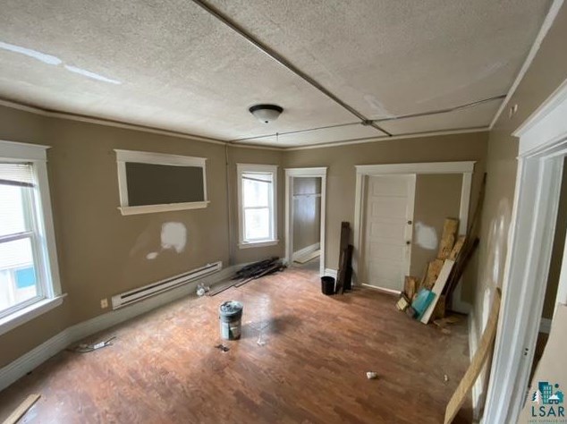 2628 W 2nd St, Duluth, MN 55806