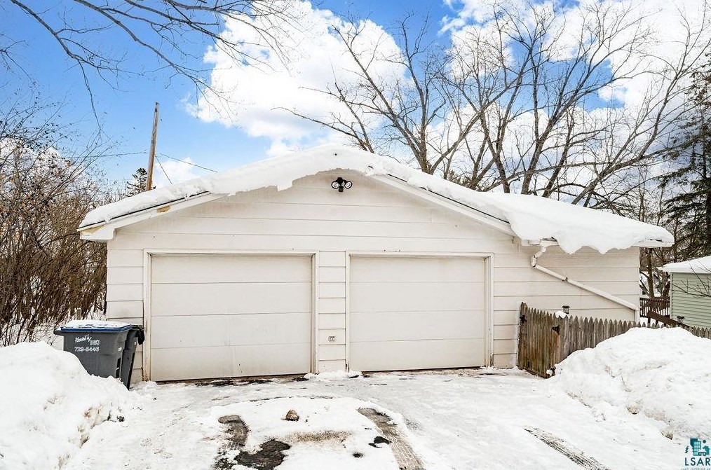 5817 Huntington St, Duluth, MN 55807