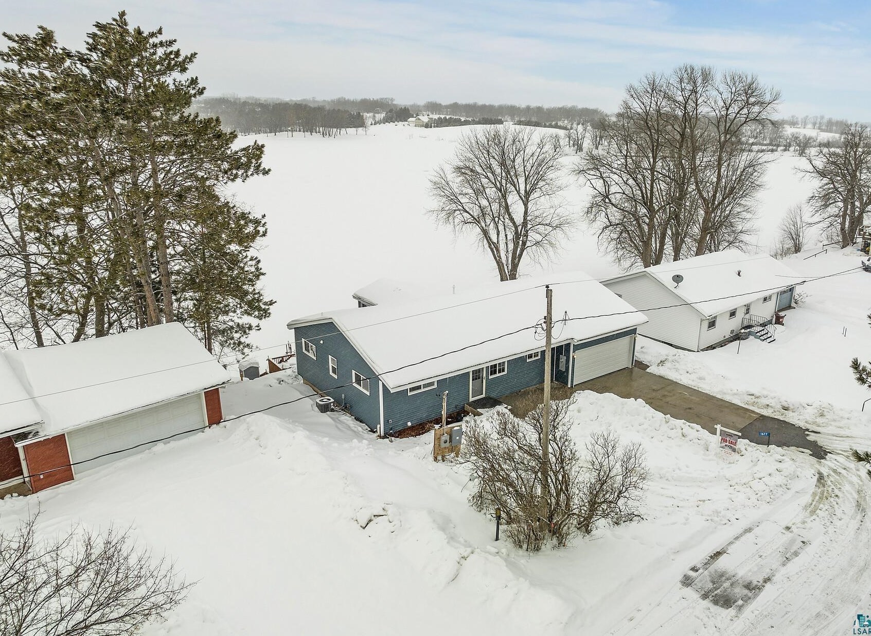 1677 Shore Dr, Quamba MN  55051-7440 exterior