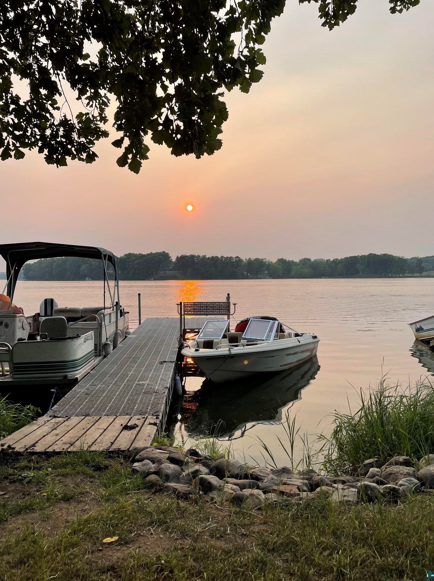 1677 Shore Dr, Quamba MN  55051-7440 exterior