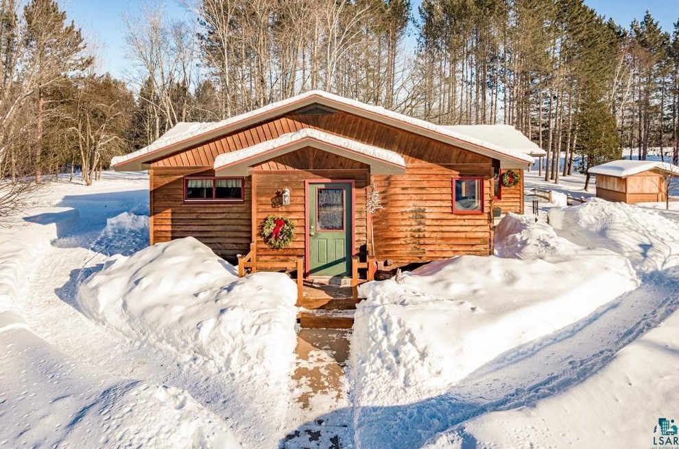 2685 Lismore Rd, Duluth, MN 55804