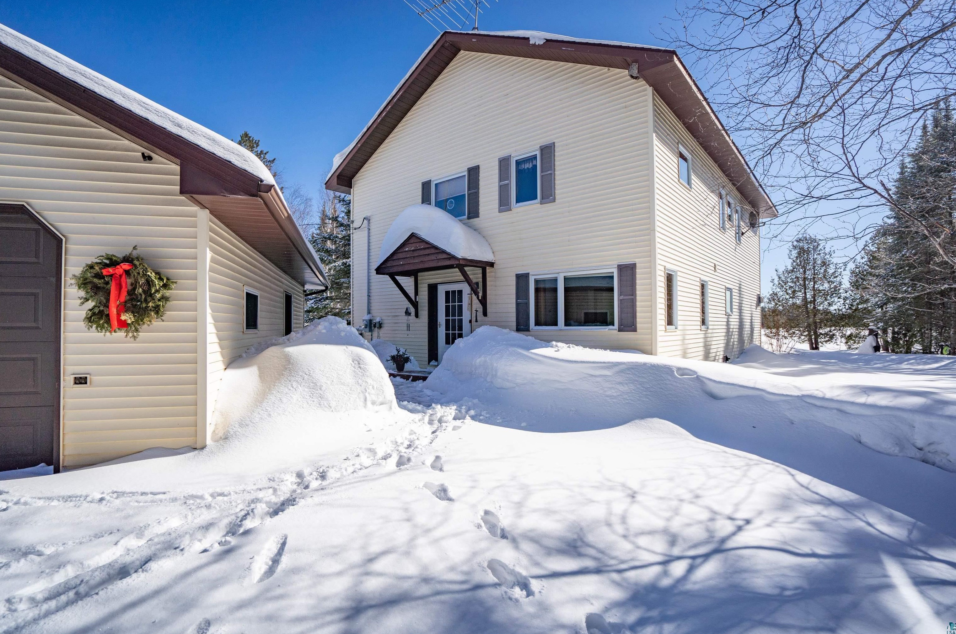 1460 Kane Lake Rd, Two Harbors, MN 55616-3007