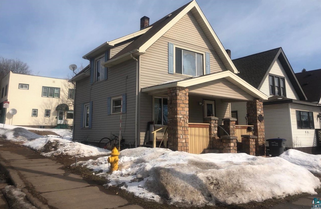 5819 Elinor St, Duluth, MN 55807