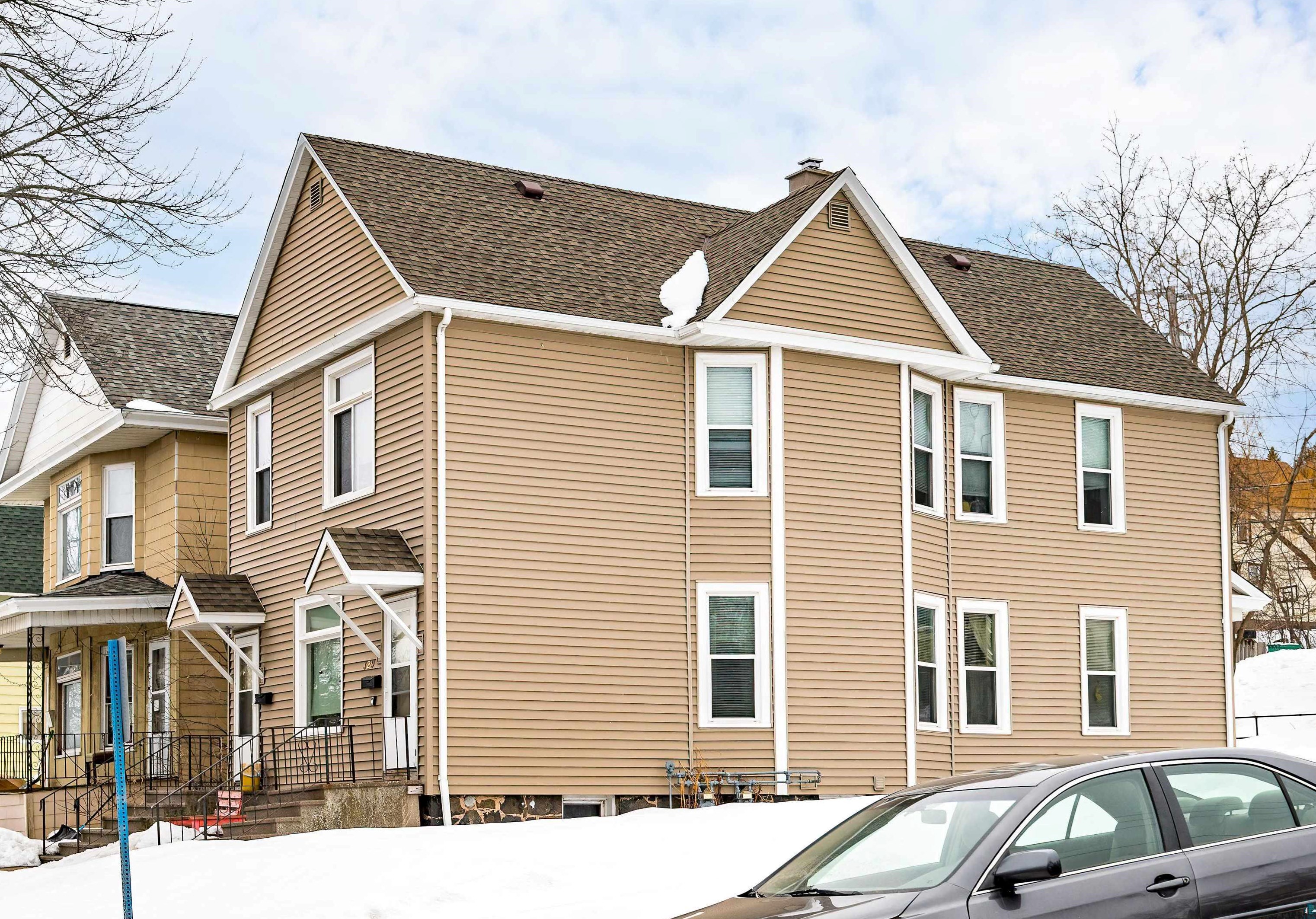 329 6th St, Duluth MN  55810-1638 exterior