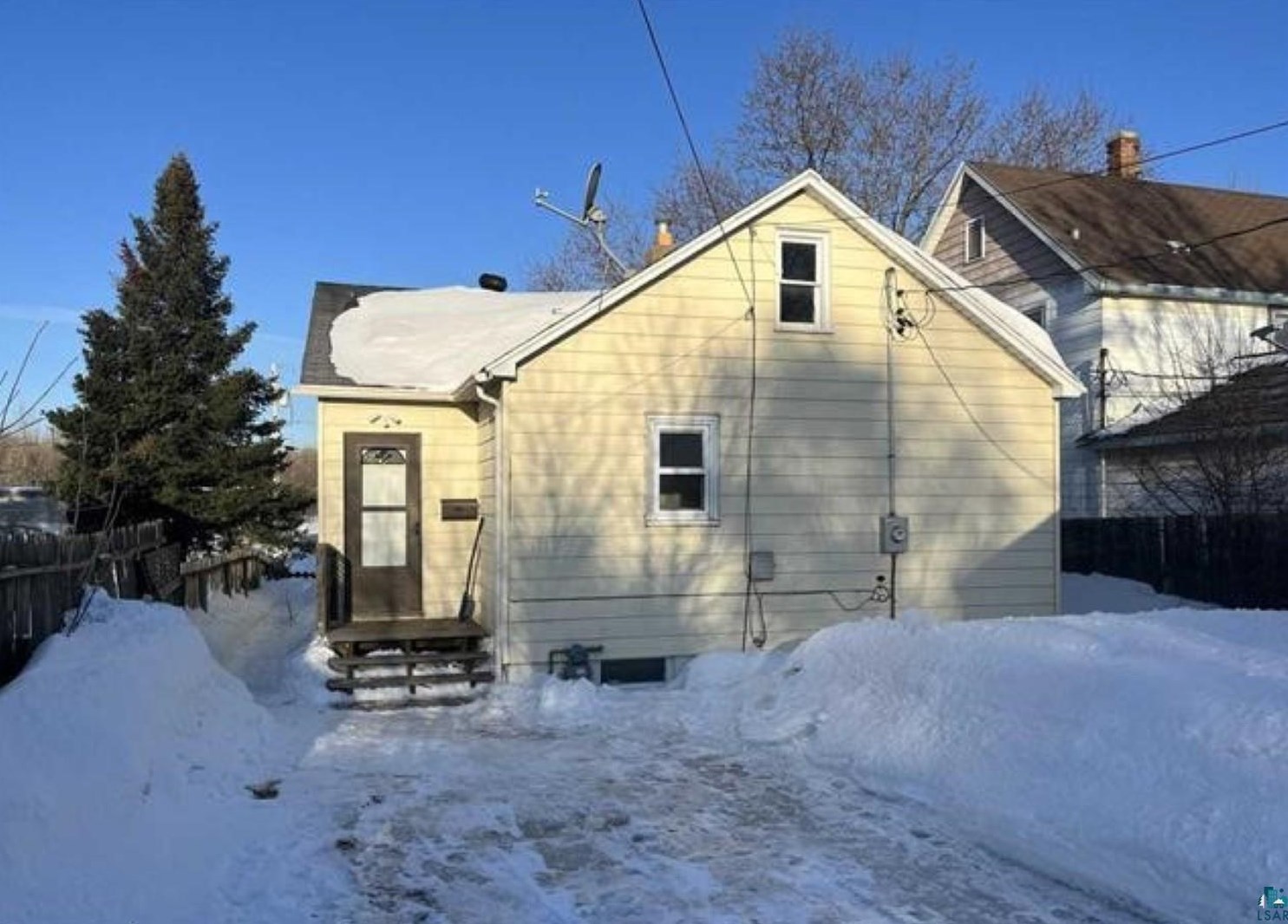 2004 5th Ave W, Hibbing, MN 55746