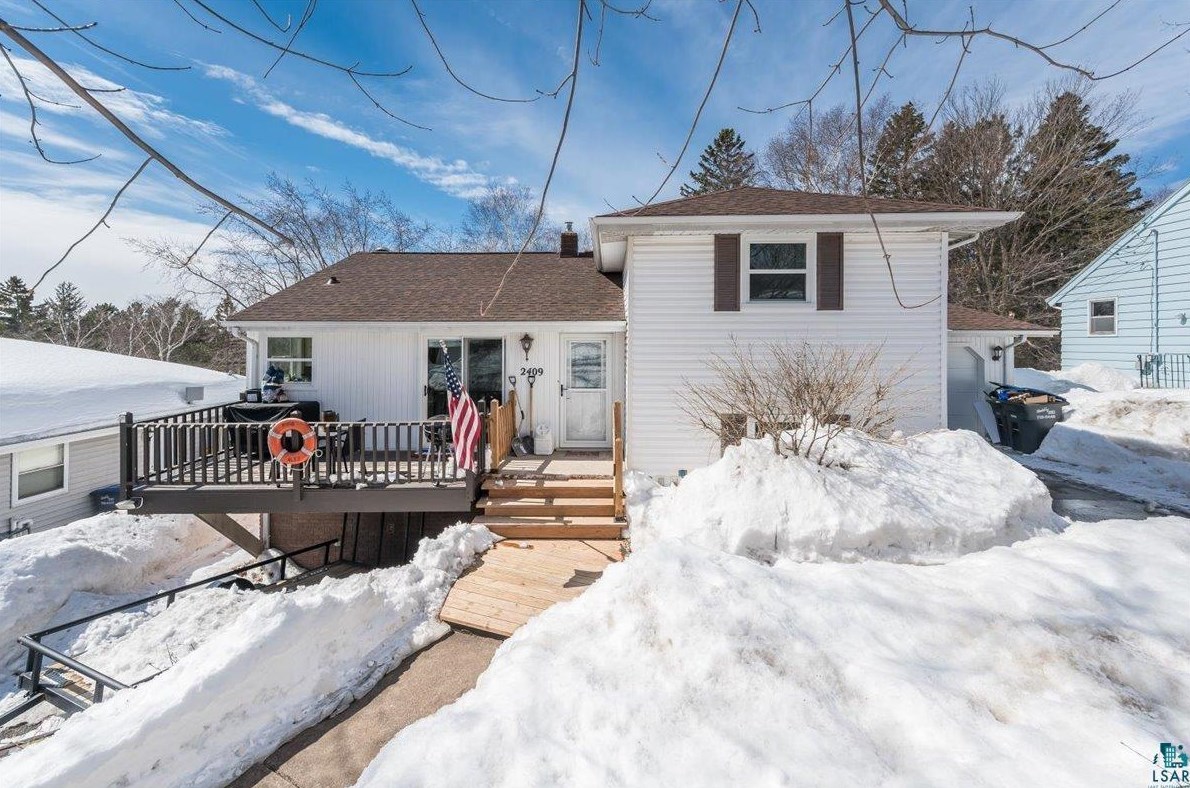 2409 Chambersburg Ave, Duluth, MN 55811