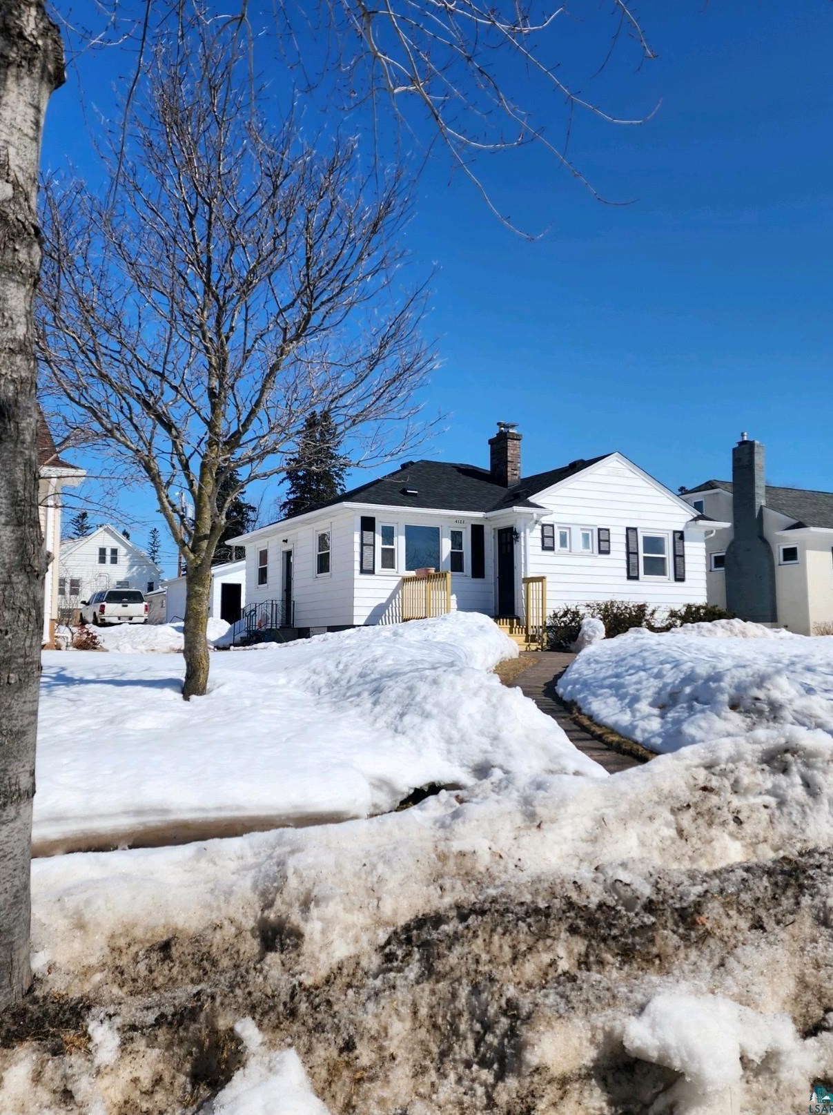 4123 Gilliat St, Duluth, MN 55804