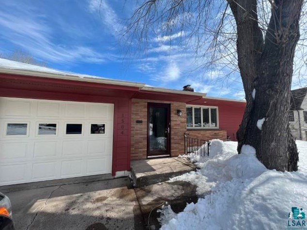 1504 Vermilion Rd, Duluth, MN 55812