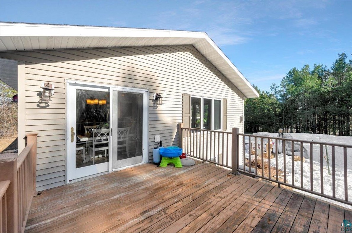 5995 Maple Grove Rd, Duluth, MN 55810