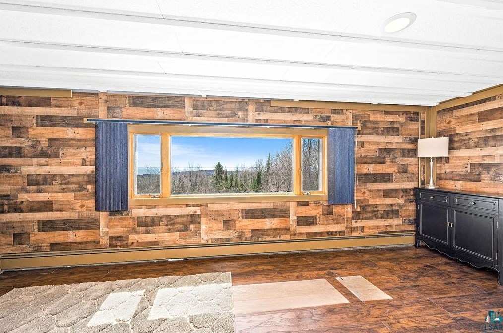 2020 20th Ave, Two Harbors MN  55616-5018 exterior