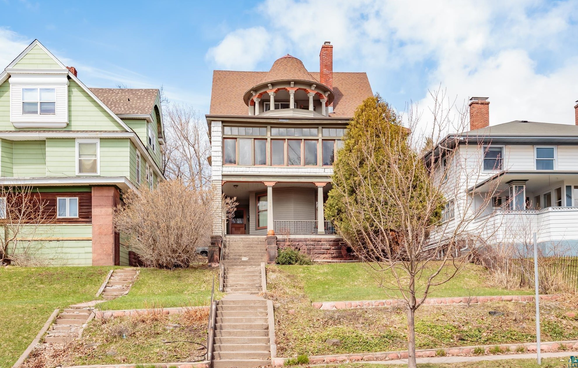 1721 E 1st St, Duluth, MN 55812