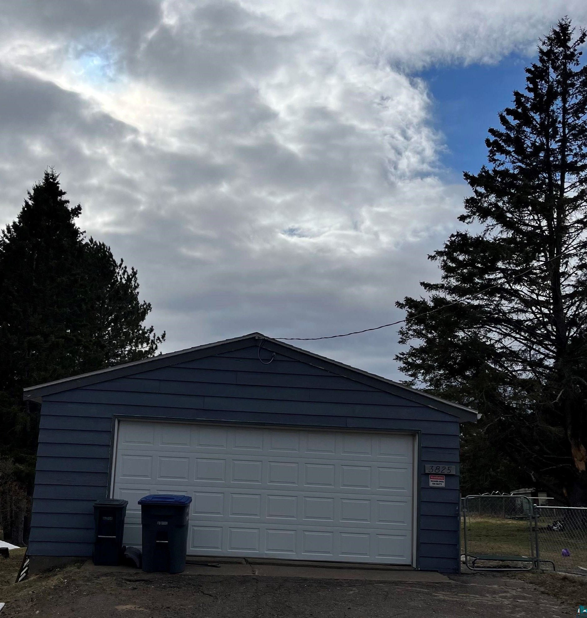 3825 Haines Rd, Duluth, MN 55811