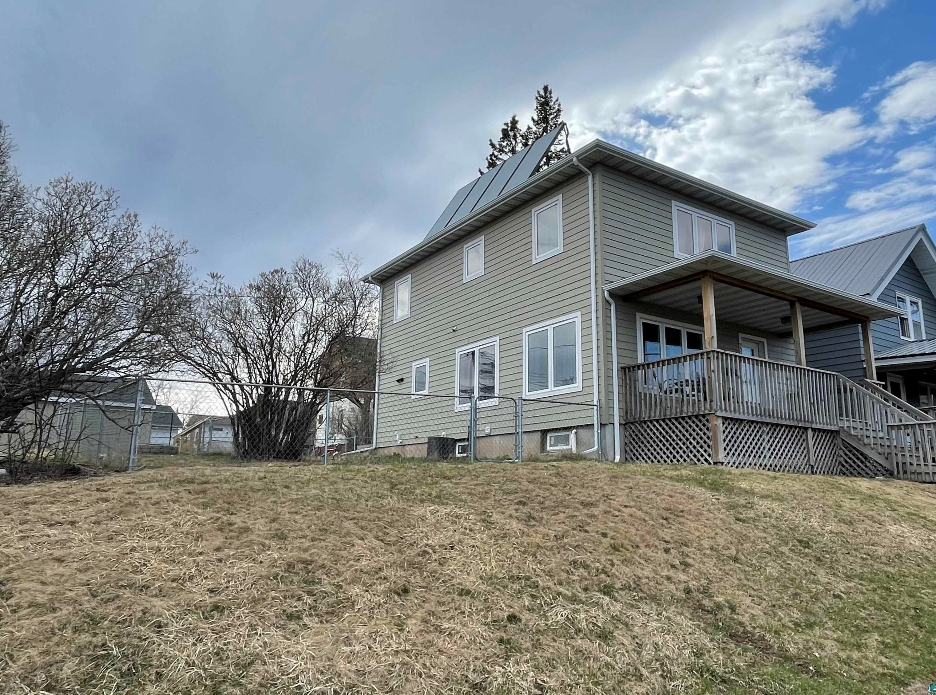 721 N 8th Ave E, Duluth, MN 55805