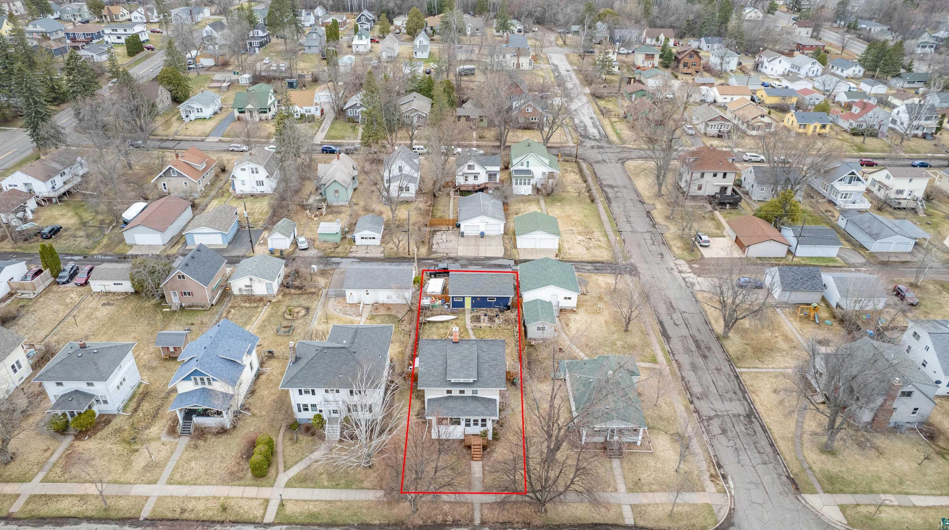 4527 Pitt St, Duluth, MN 55804