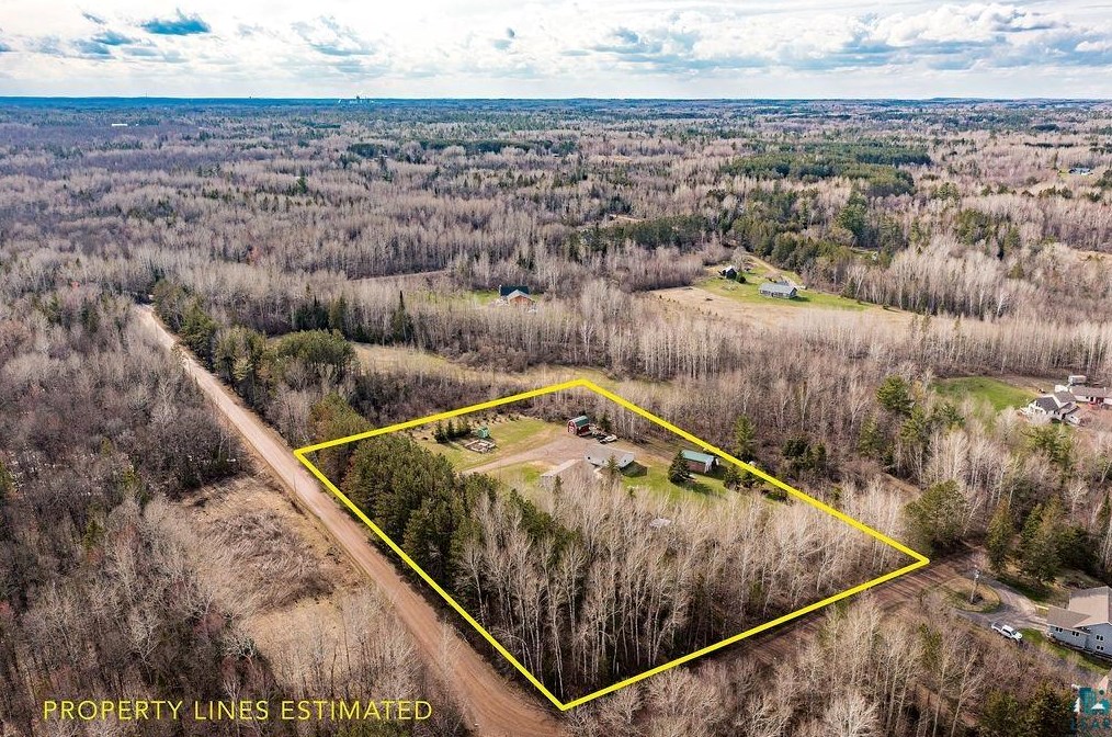 142 Stenman Rd, Esko, MN 55733